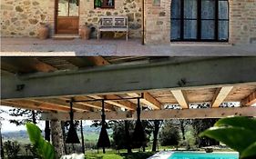 Poggio Cantarello Country Home - Tuscany